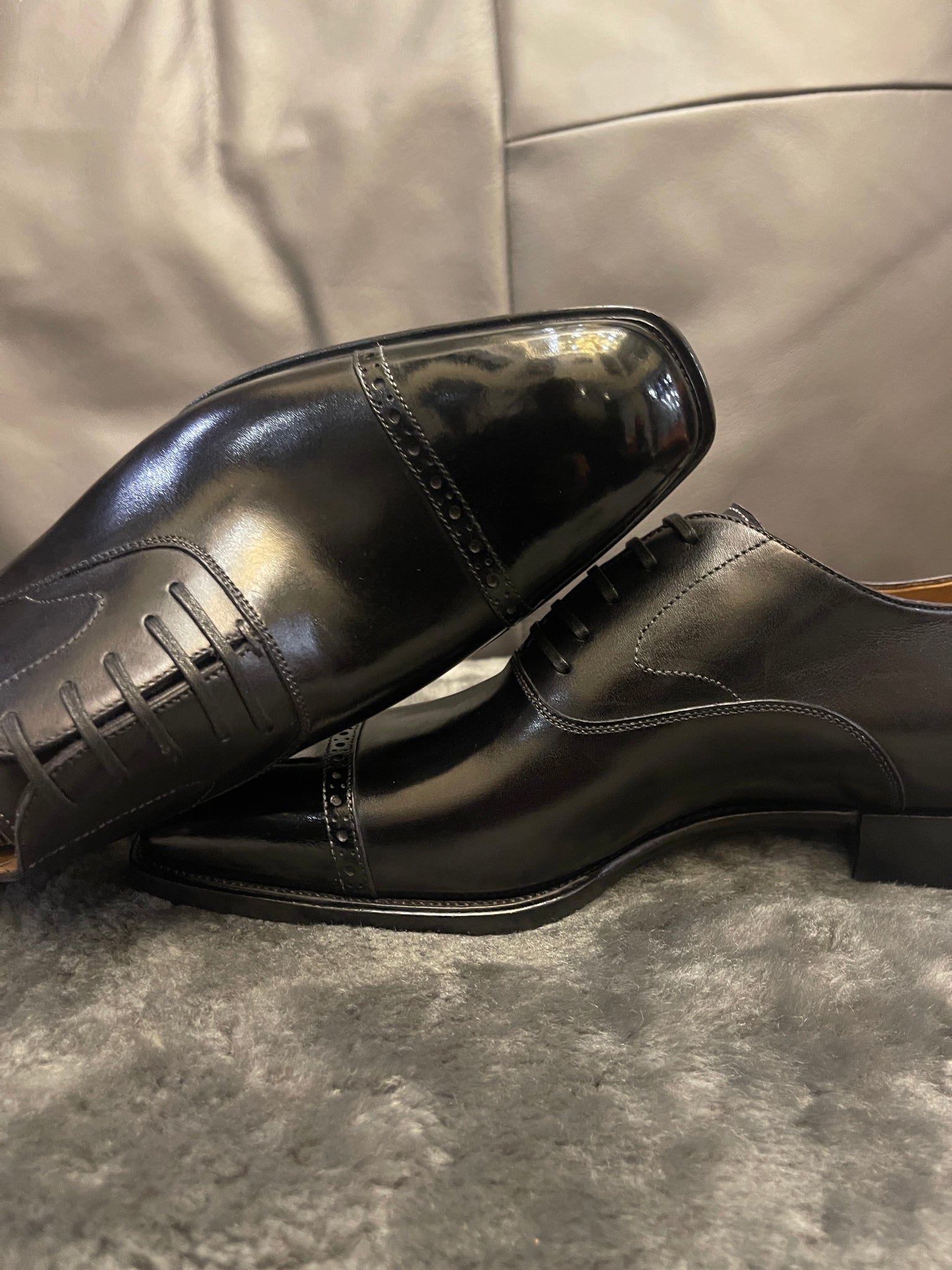 VSong Black Oxfords Cap Toe Leather Burnished Mens Dress Shoes