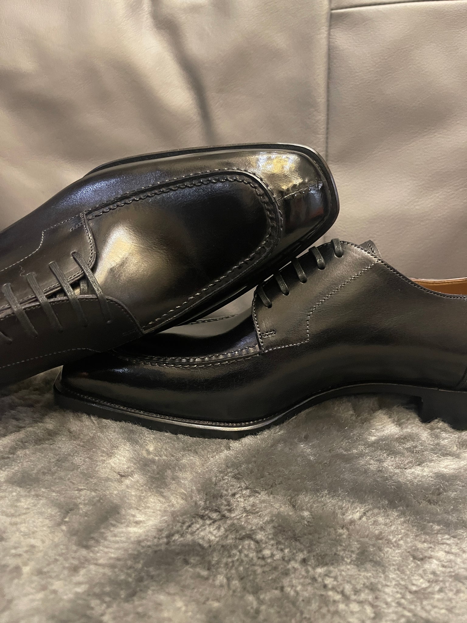 VSong Black Derby Handsewn Burnished Shoes Genuine Leather Social Shoes