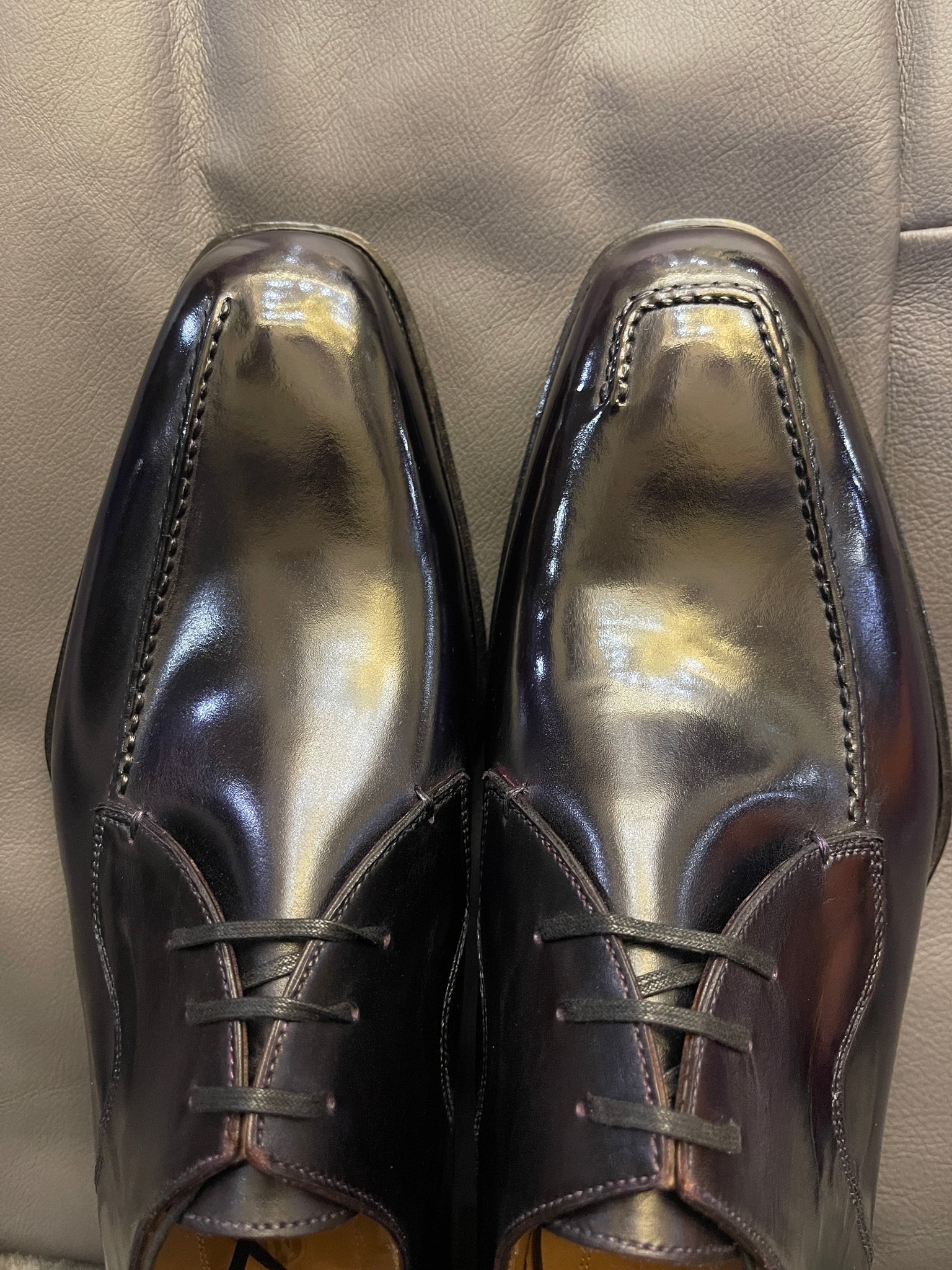 VSong Black Derby Leather Shoes Handsewn Burnished Social Shoes