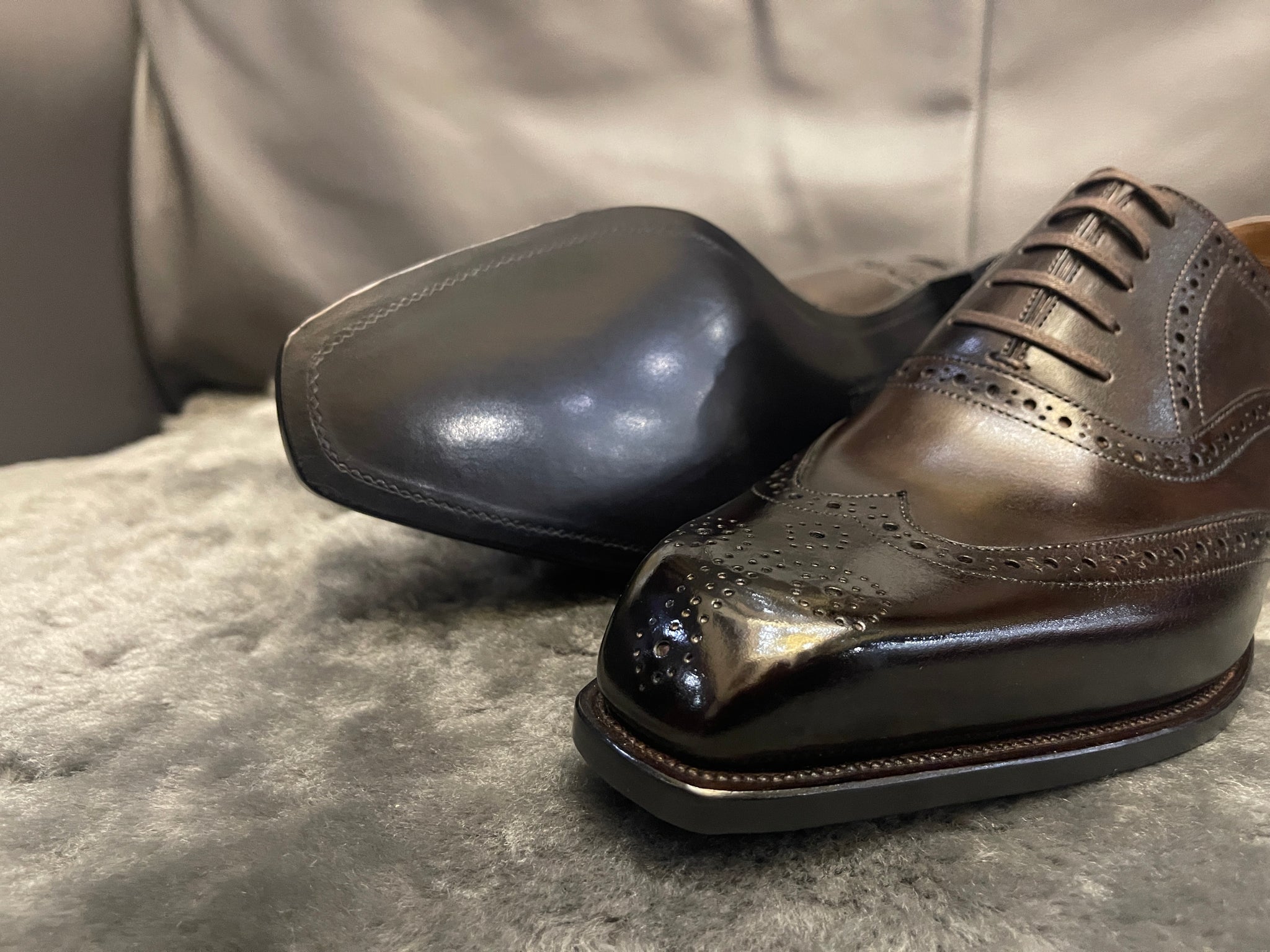 VSong Dark Brown Oxfords Wingtip Cap Toe Shoes Business Dress Shoes