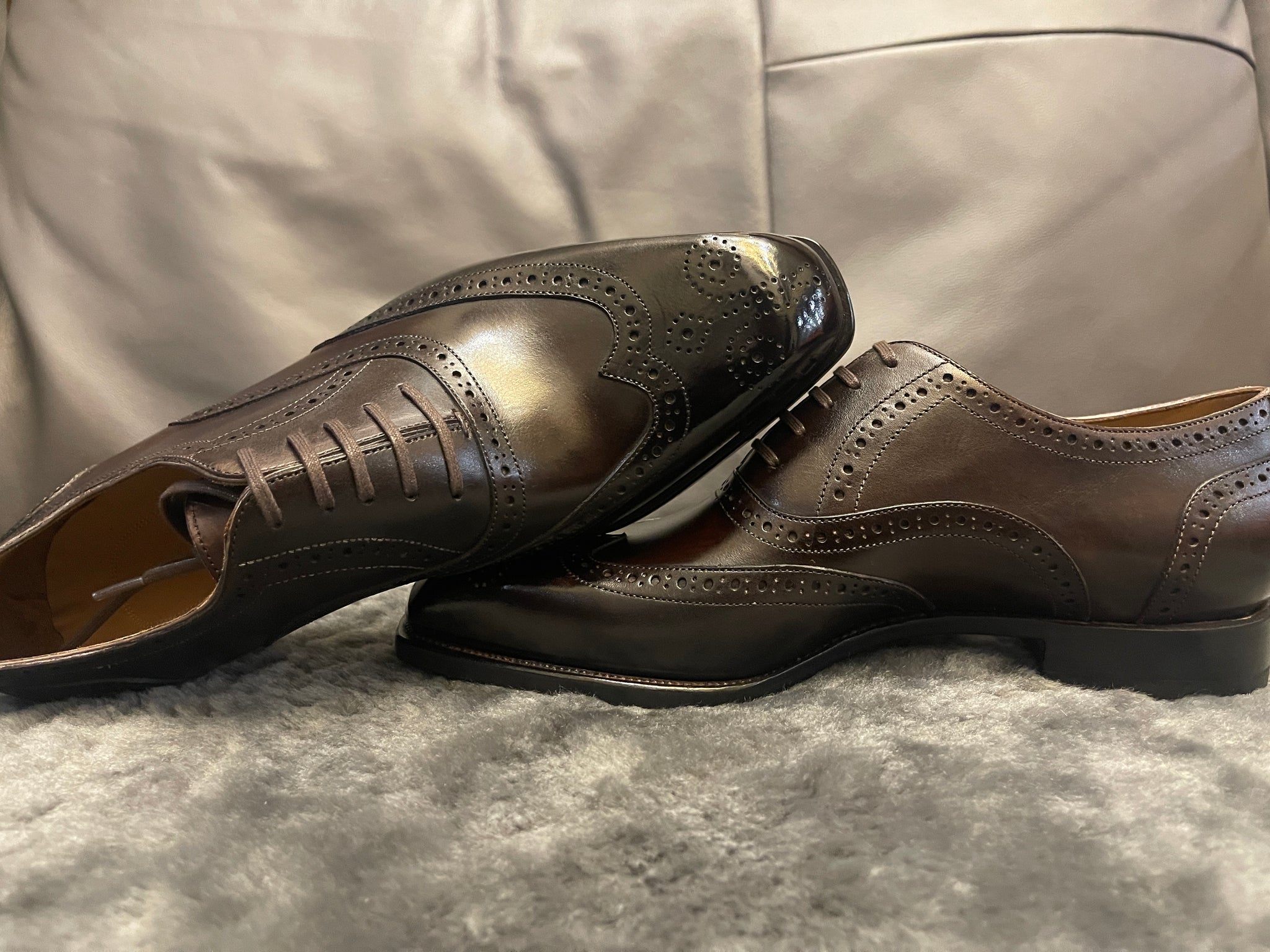 VSong Dark Brown Oxfords Wingtip Cap Toe Shoes Business Dress Shoes